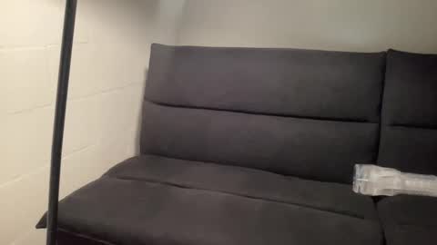 Broke Hung College Guy online show from February 22, 8:59 am