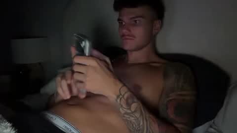 BrooklynTay online show from February 10, 10:09 am