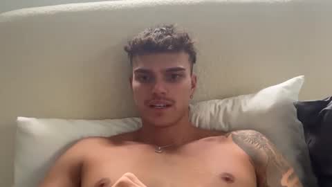 BrooklynTay online show from February 25, 1:17 am