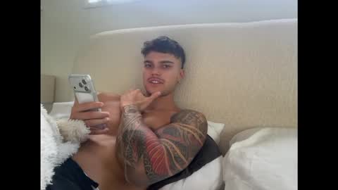 BrooklynTay online show from February 18, 9:56 pm