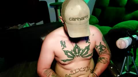 brownboyt online show from May 13, 5:26 am