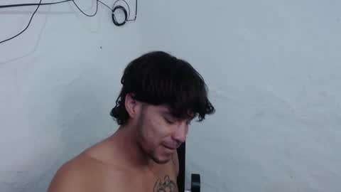 brucewayne1_ online show from September 18, 12:40 pm