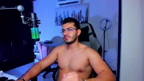 Snapshot of bruno_diaz31 chatting on October 24, 4:14 am Bruno online show from October 24, 4:14 am