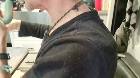 Steve... aka SkinnieDippin aka TimberTramp online show from November 10, 6:46 pm