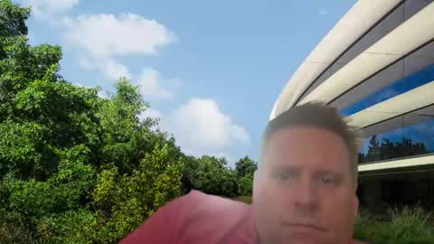 Brutus online show from April 7, 9:31 am