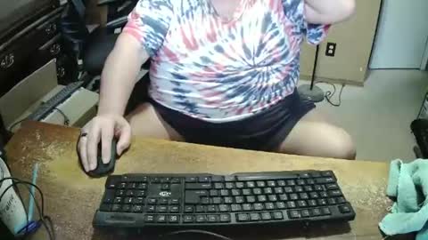 Bucku2 online show from April 18, 7:58 pm