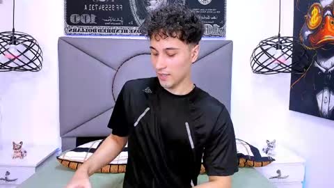 Buddy Whitte online show from April 19, 6:10 pm