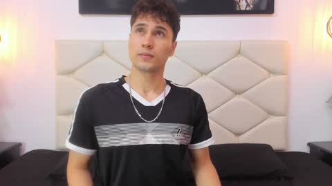 Buddy Whitte online show from January 16, 11:26 am