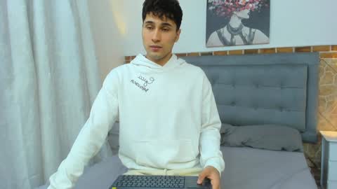 Buddy Whitte online show from January 19, 11:45 am