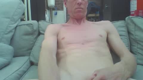 Dutch cock online show from April 26, 2:36 pm