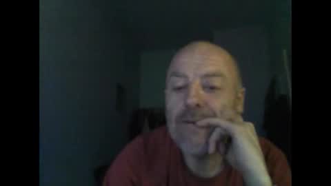 burnleyguy1977 online show from March 4, 3:24 am