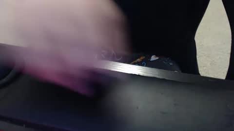 bustinpp online show from December 16, 7:48 am