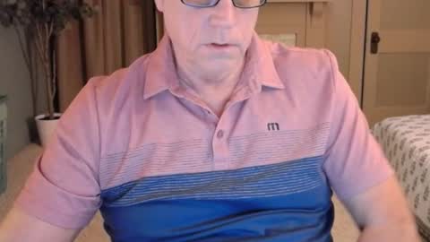 Miles online show from January 19, 10:50 am