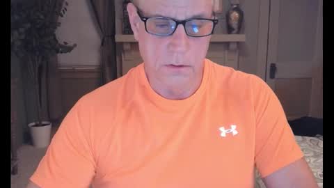 Miles online show from March 4, 9:40 am