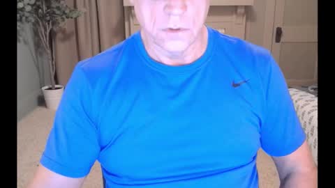 Miles online show from February 11, 11:32 am