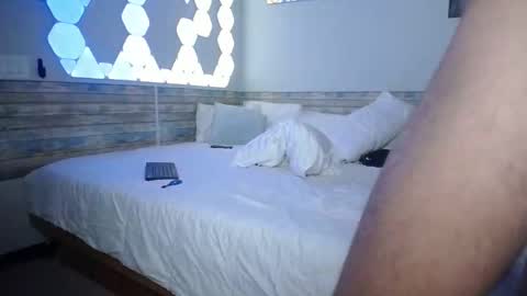 bwc696969303 online show from October 19, 1:10 am