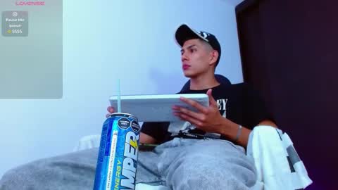 Valerio  online show from March 10, 8:01 pm