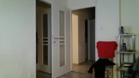 calib84 online show from March 17, 8:55 pm