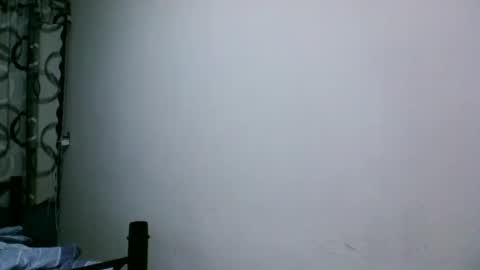 calienteh0t online show from September 9, 2:00 am