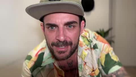 CaliforniaBrazilian online show from March 22, 12:48 am