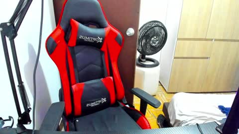 calihotcaliente27 online show from December 11, 11:54 am