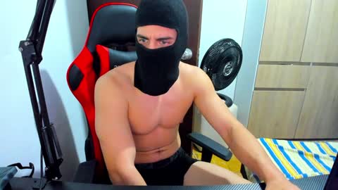 calihotcaliente27 online show from January 10, 10:06 am