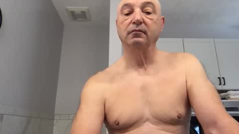 Calthegoose online show from February 9, 3:27 pm