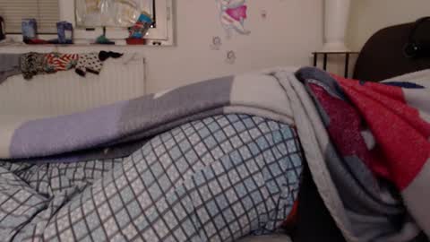 Calvinjohnlad online show from November 14, 2:37 am