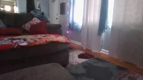 Calvin online show from November 8, 5:49 pm