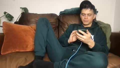 CamDoAttitude online show from February 7, 10:37 pm