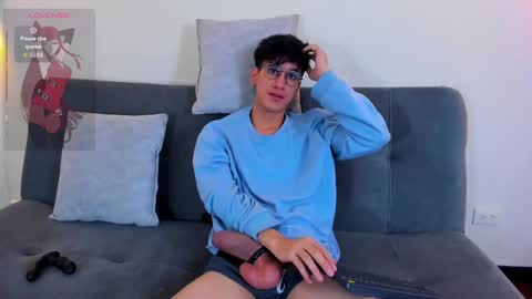 Camilo online show from October 23, 4:05 am