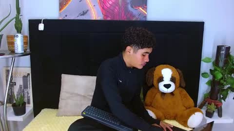 Candy  online show from January 12, 8:02 pm