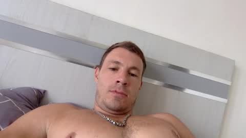 follow my twitter  online show from November 10, 4:39 am