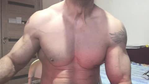 Laz online show from February 21, 11:43 pm