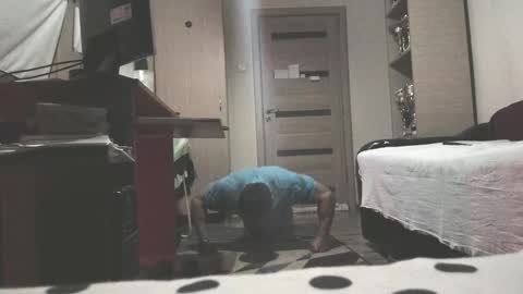 Laz online show from October 3, 12:26 am