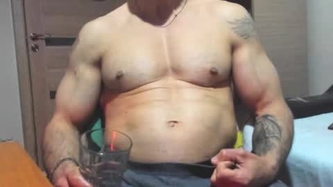 Laz online show from November 16, 11:40 pm