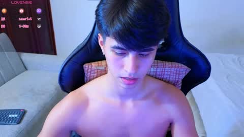 carl_dixon online show from September 11, 1:04 am