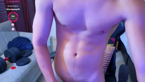 carl_dixon online show from September 16, 7:04 pm