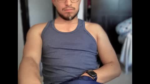 carlcarlinches4 online show from February 19, 4:11 pm