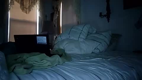 carldhammers online show from October 27, 11:18 pm