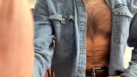 Snapshot of carlmeyers33 chatting on October 22, 6:32 pm Kates daddy cowboy fit mature straight online show from October 22, 6:32 pm