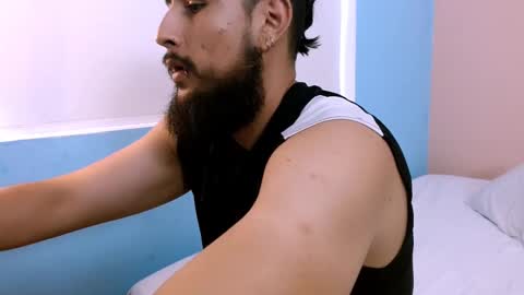 Carlo online show from February 11, 9:25 pm