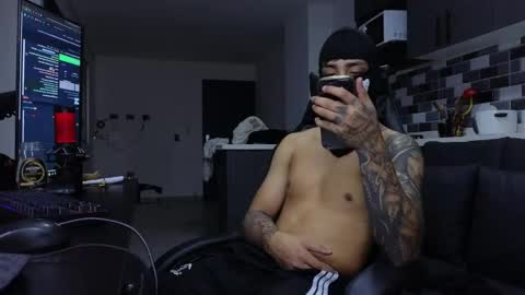 cash_master777 online show from June 3, 10:04 pm