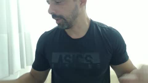 cashmastermuscle77 online show from April 17, 10:18 am