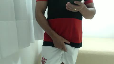 cashmastermuscle77 online show from February 23, 9:05 pm