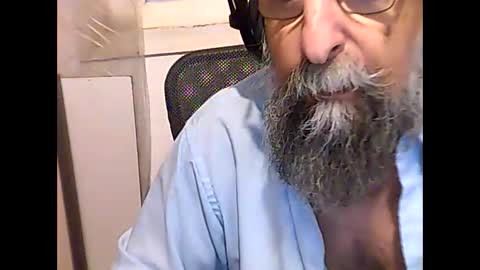 casual53 online show from October 31, 4:25 am