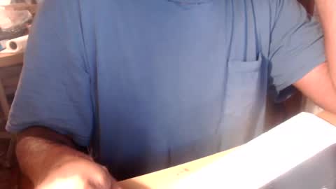 Snapshot of cazzsper2005 chatting on January 27, 10:16 pm cazzsper2005 online show from January 27, 10:16 pm