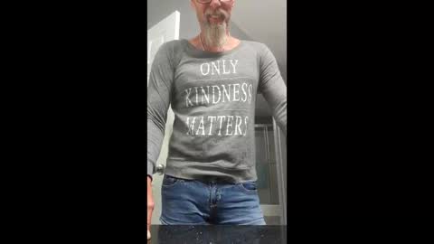 cdlisaann online show from March 15, 2:56 pm