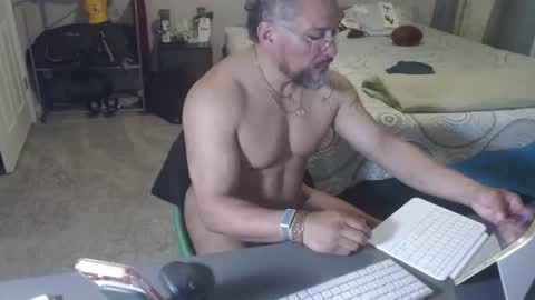 Chuck online show from May 12, 7:06 am