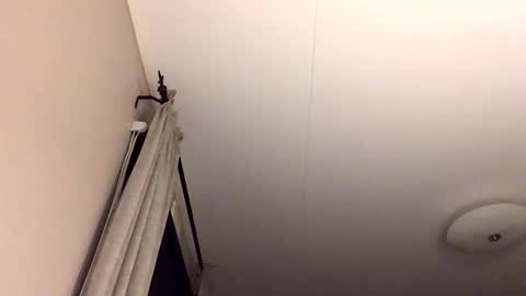 challe online show from November 8, 4:10 pm